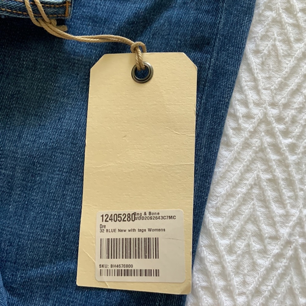 rag & bone New York Dre Low-Rise Slim Boyfriend Jeans - Picture 5 of 7